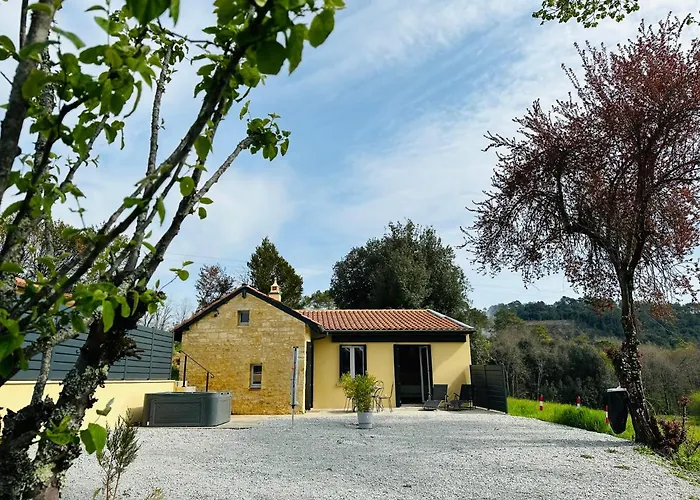 Les Gites De La Caneda